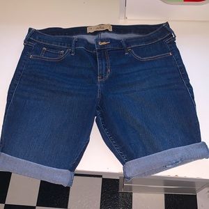 💜 2 for $6 - HOLLISTER BLUE JEAN BIKER SHORTS